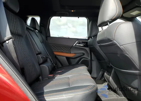 2024 Mitsubishi Outlander Sel z USA, uszkodzony, nr VIN JA4T5WA92RZ028447